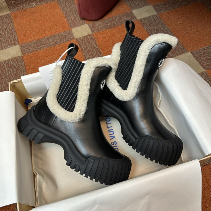 LVT BOOT COPSHOE L&V-390