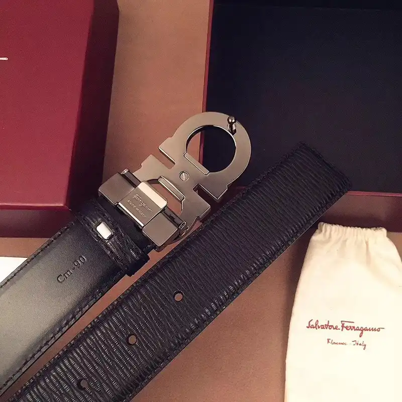 Salvatore Ferragamo s Belte 1905BL0051