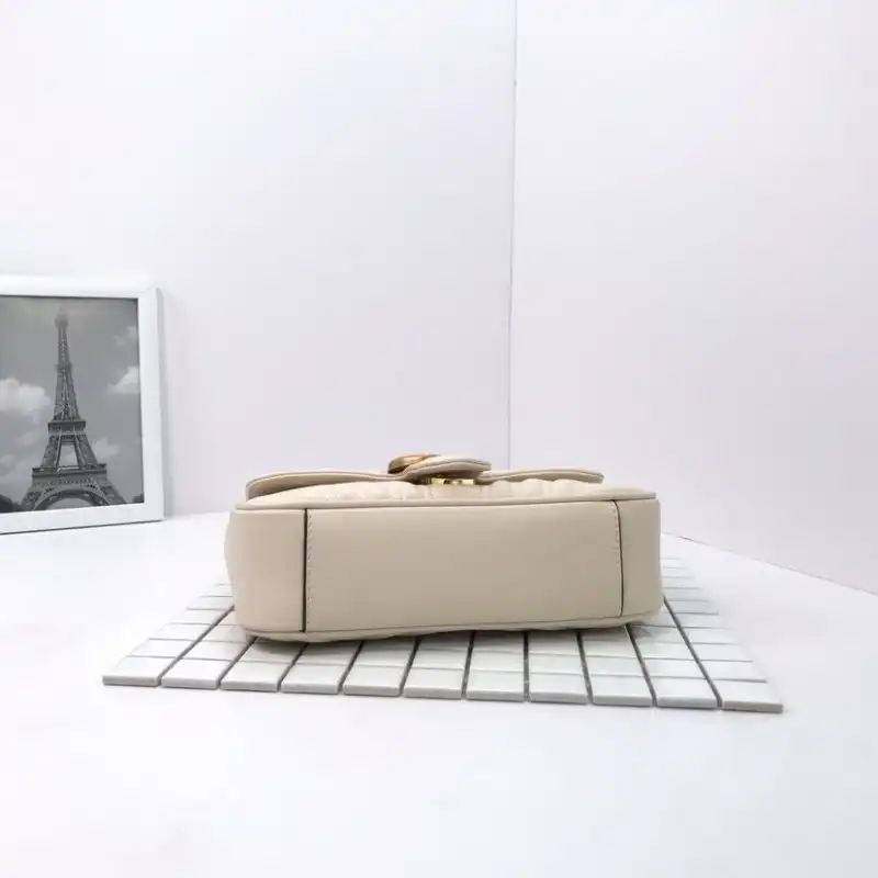 G*u*i bags 19b57g0011