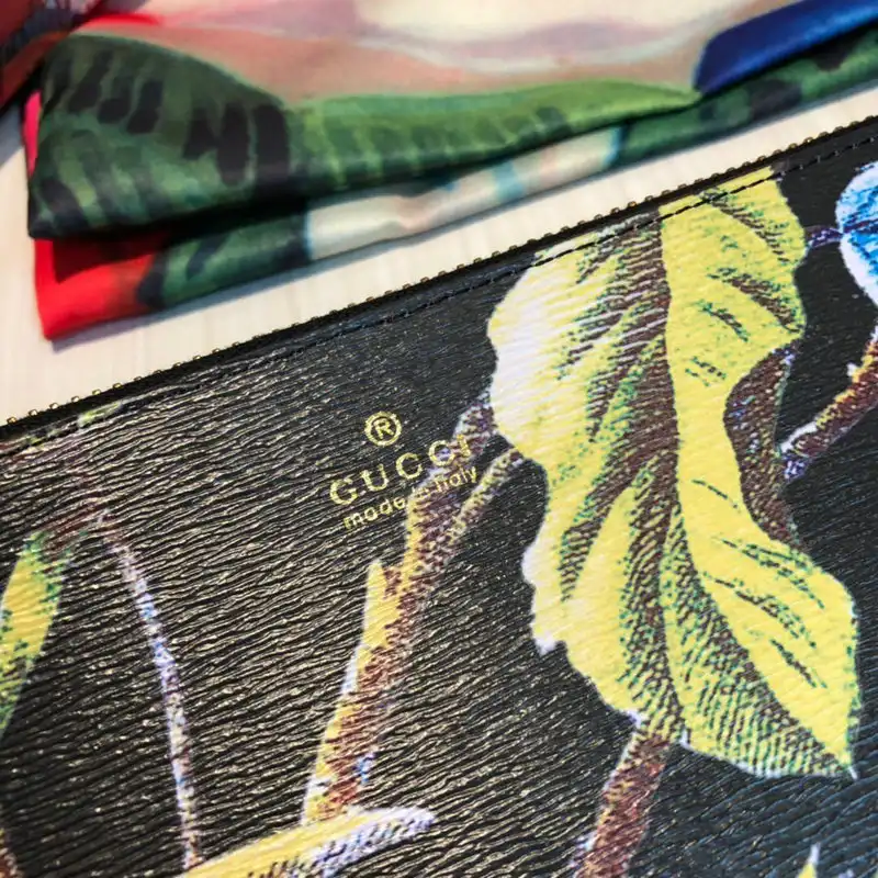 G*u*i bags 20guc0225