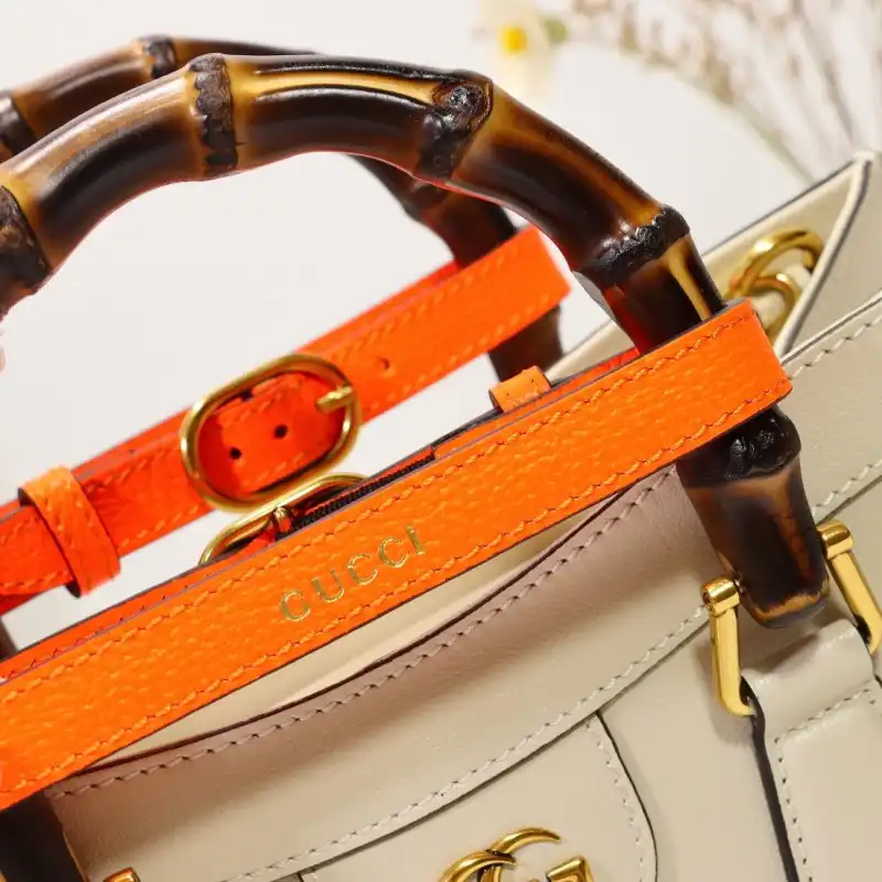 G*u*i s bags 2108dj0045