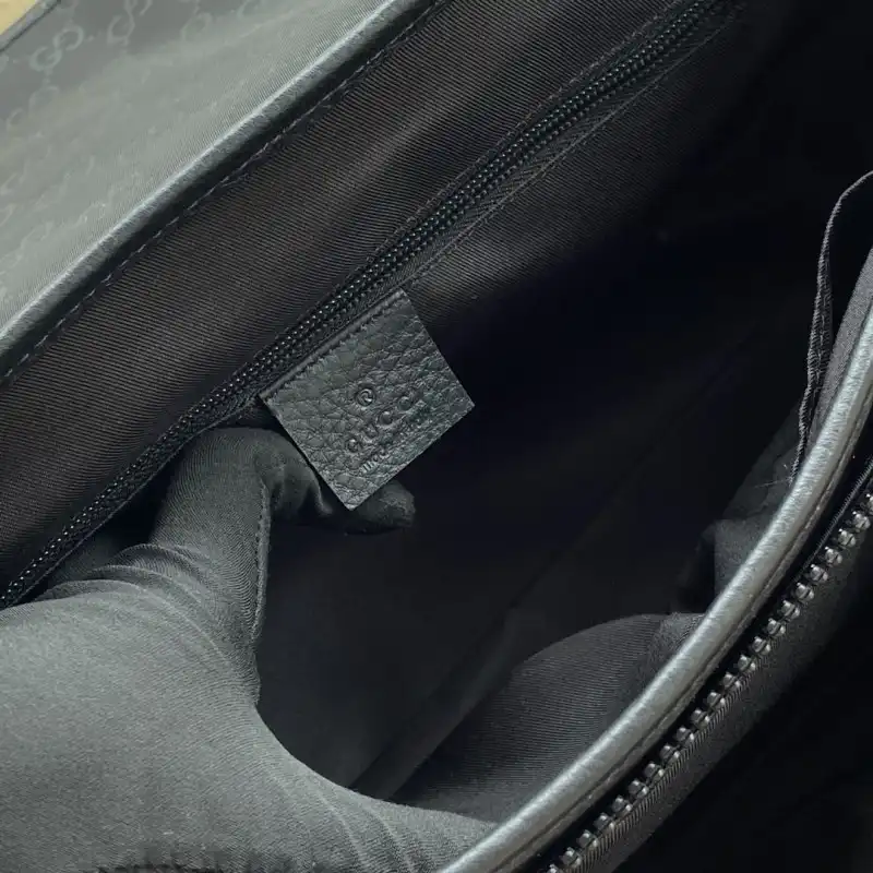 G*u*i s bags 2108ya0089