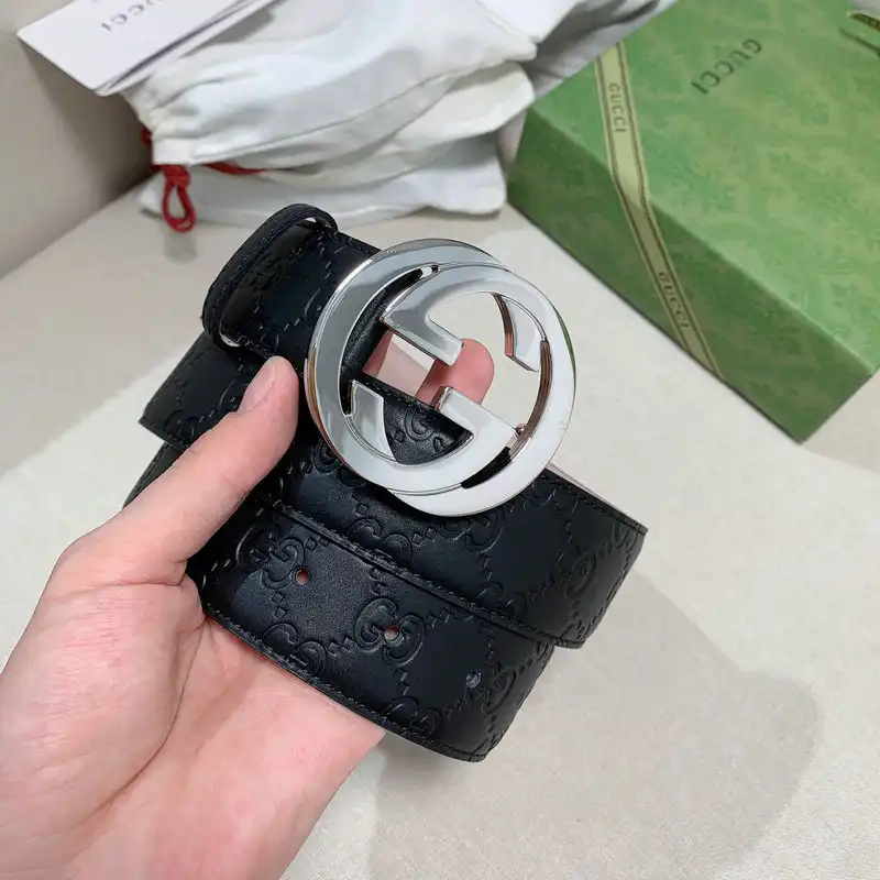 G*u*i belts 2110xf0026