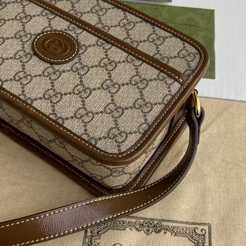 G*u*i bags 2110ya0069