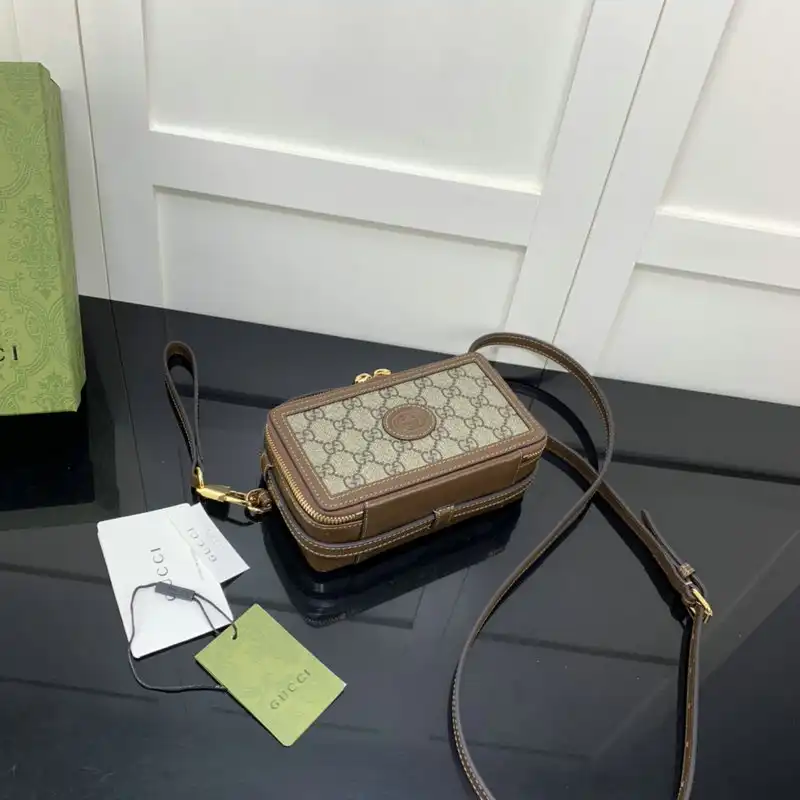 G*u*i bag 2112ya0095