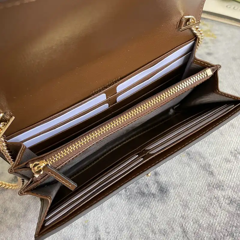 G*u*i bag 2201dj0043