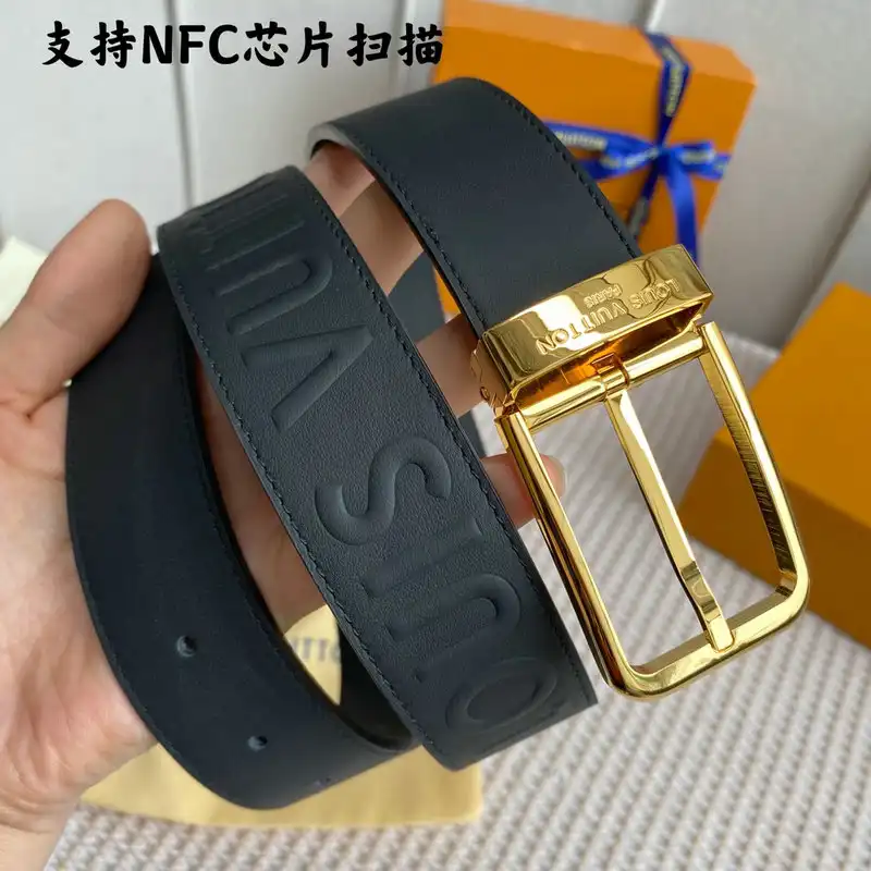 LV Belts 2204XA0070