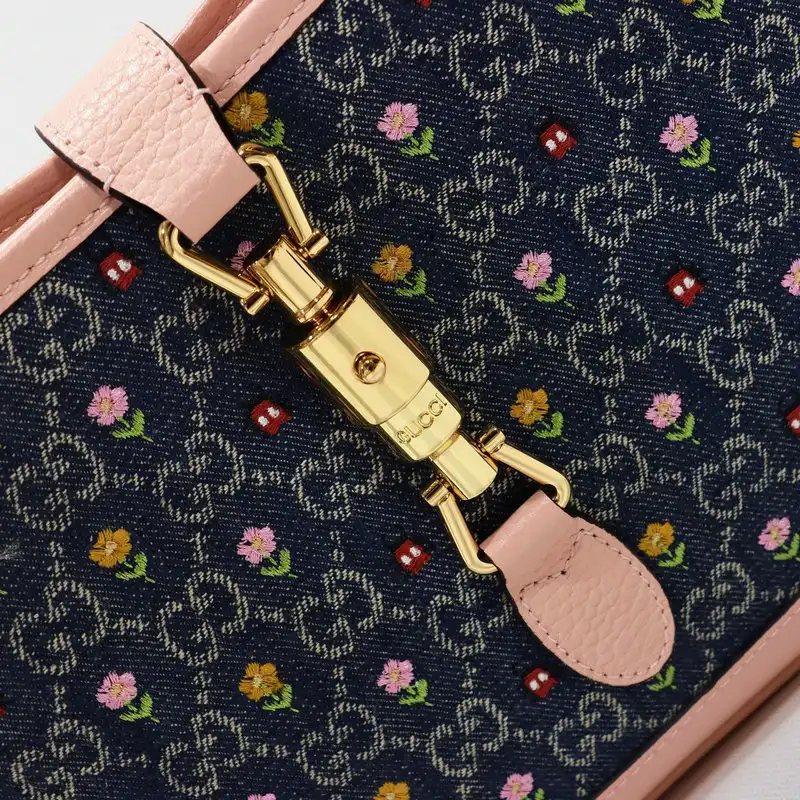 G*u*i bag 2206dj0058