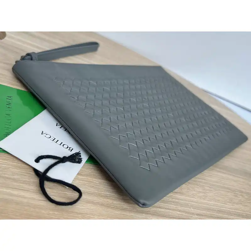 Bottega Veneta Bag 2209SF0129