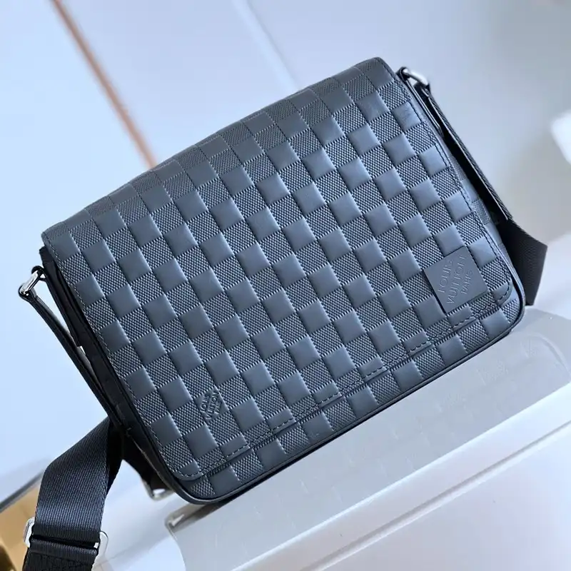 LV Bag 2210YA0090