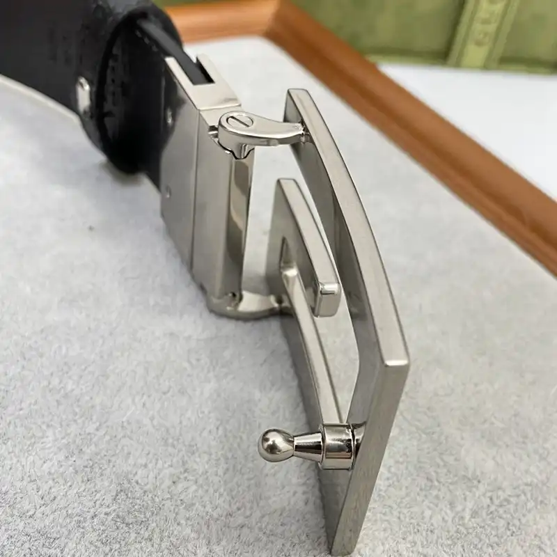 G*u*i belts 2306xf0098