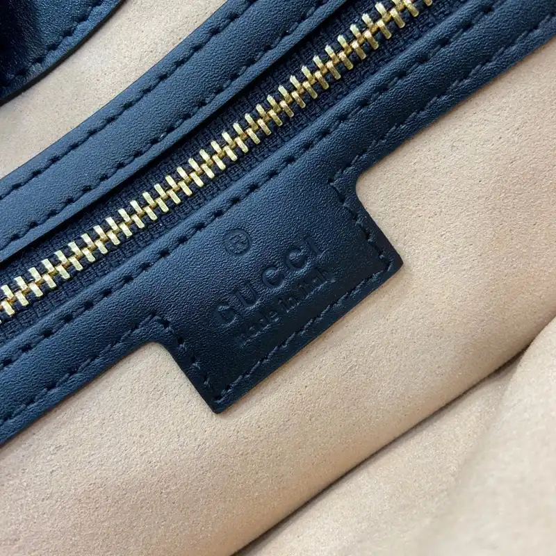 G*u*i bags 2407yz0194