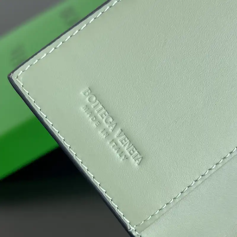 Bottega Veneta Bags 2409SF0008