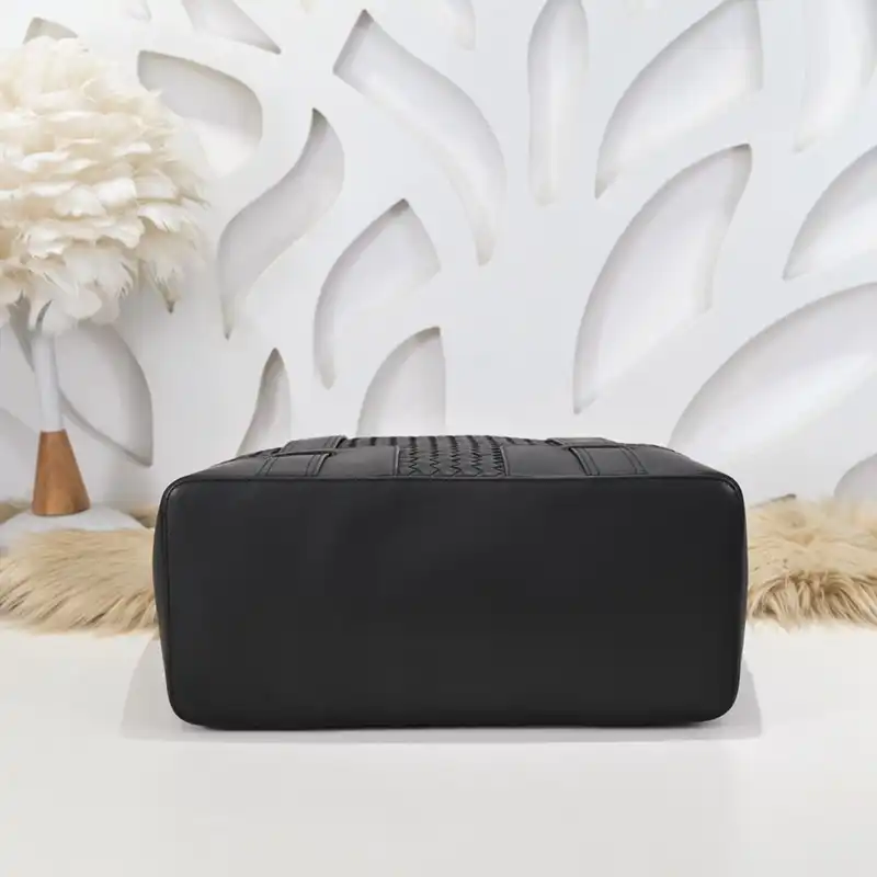 Bottega Veneta Bags 2411YA0053
