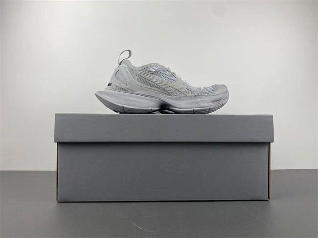 RelaxedFit BALENCIAGA   793944 WFLGY 4299