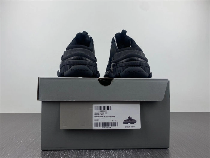 HighQuality BALENCIAGA TRIPLE S 755686 W3SM2 4375
