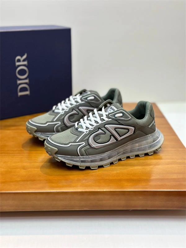 Sophisticated Dr Sneaker 1419