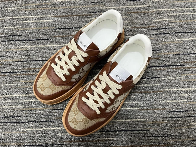 G*u*i low top sneaker breathable 555