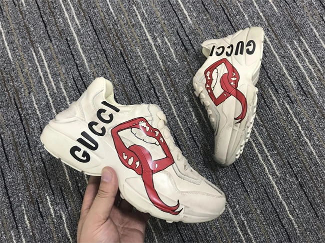 G*u*i rhyton sneaker packable 238