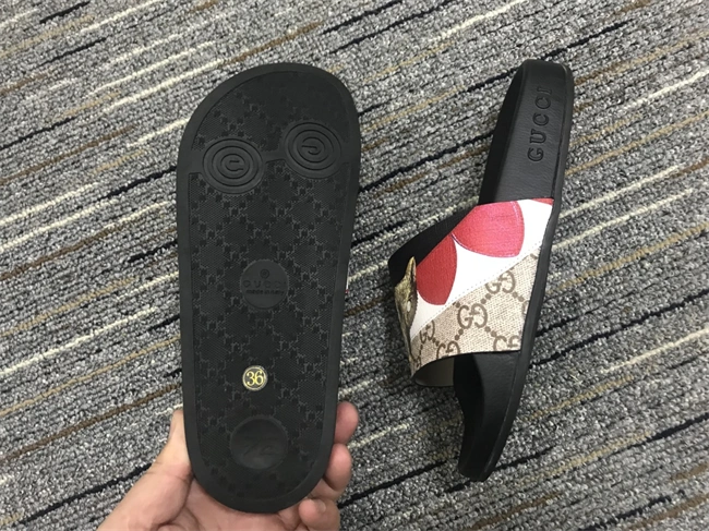 G*u*i slide stylish 376