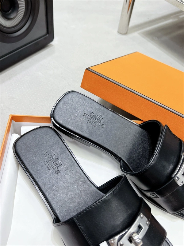 Elegant H Slipper 2372