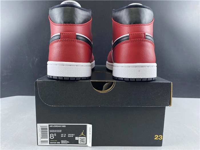 Jordan1 Mid Chicago Toe 554724- Upgraded 3776