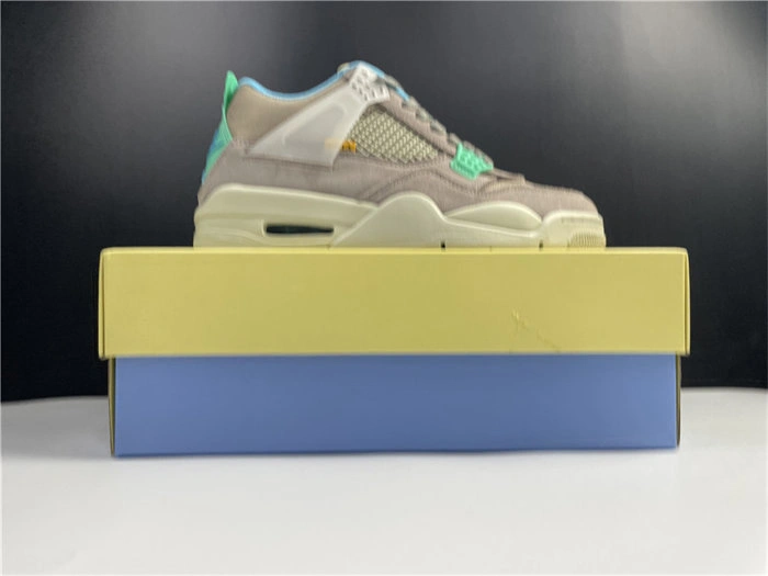 Jordan4 SP 30th Anniversary Union Taupe Haze DJ5718- WellDesigned 3964