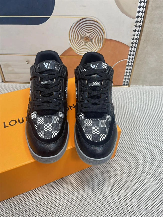 Lv Trainer Sneaker NewStyle 2109