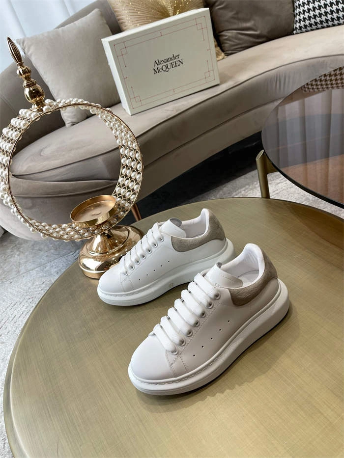 Mc Queen MoistureWicking 2530