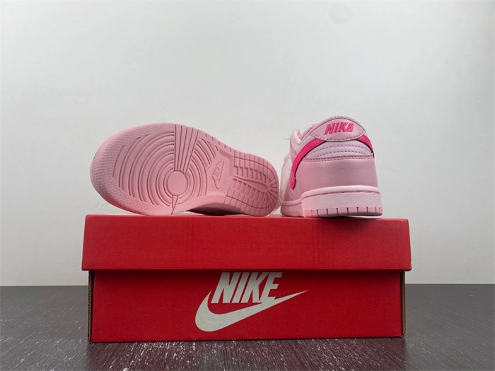 Nike Dunk Low Triple Pink DH9765- Chic 4592