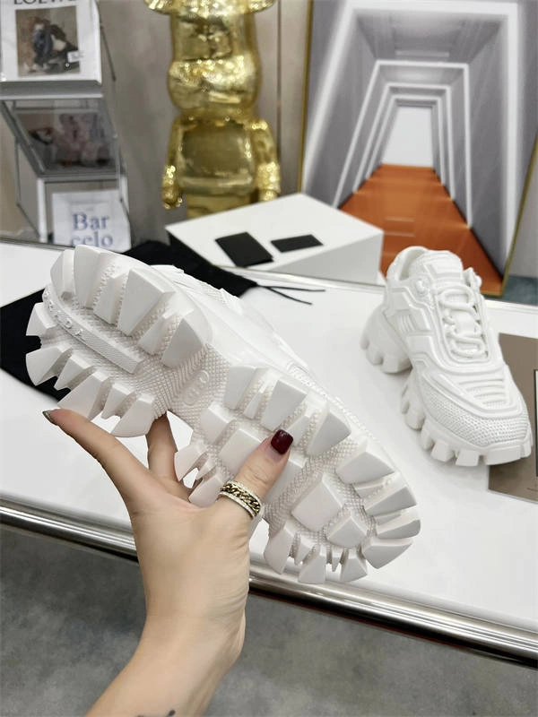 PRADA Comfortable 3226