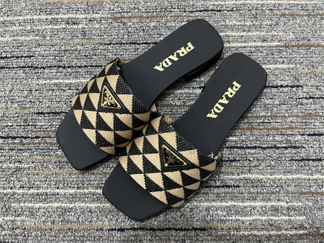 Prada Slipper Sporty 3353